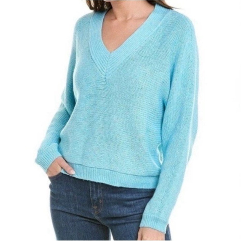 CABI Light Blue V-Neck Long Sleeve Pullover Sweater Rib Trim Size XL Hi Low Boho